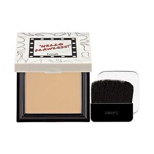 Benefit Hello Flawless Powder in Hazelnut